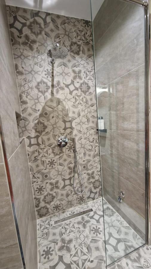 Bujtina Behram Hotel Korce Luaran gambar