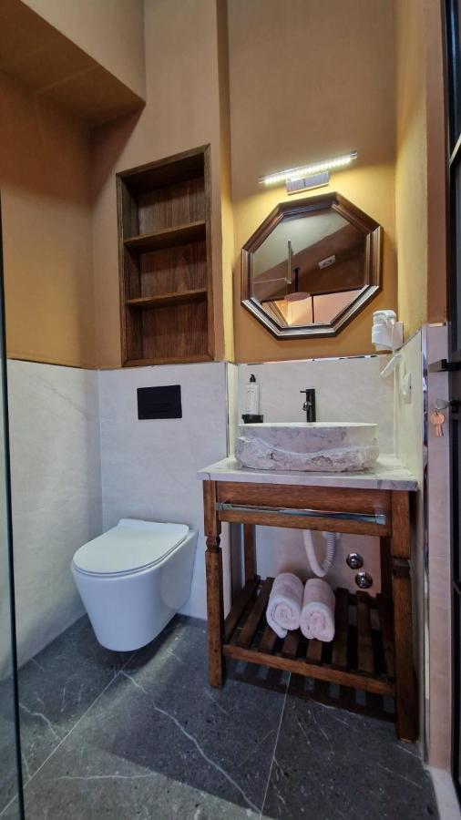 Bujtina Behram Hotel Korce Luaran gambar