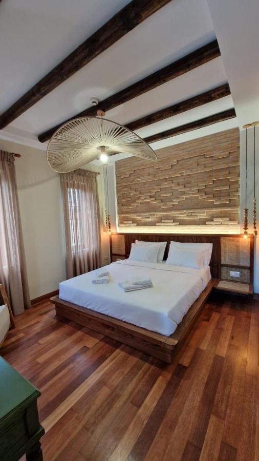 Bujtina Behram Hotel Korce Luaran gambar